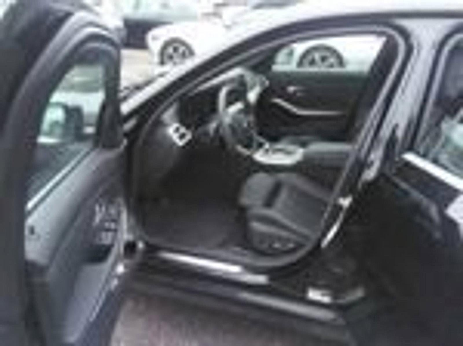 2025 BMW 330i xDrive Sedan