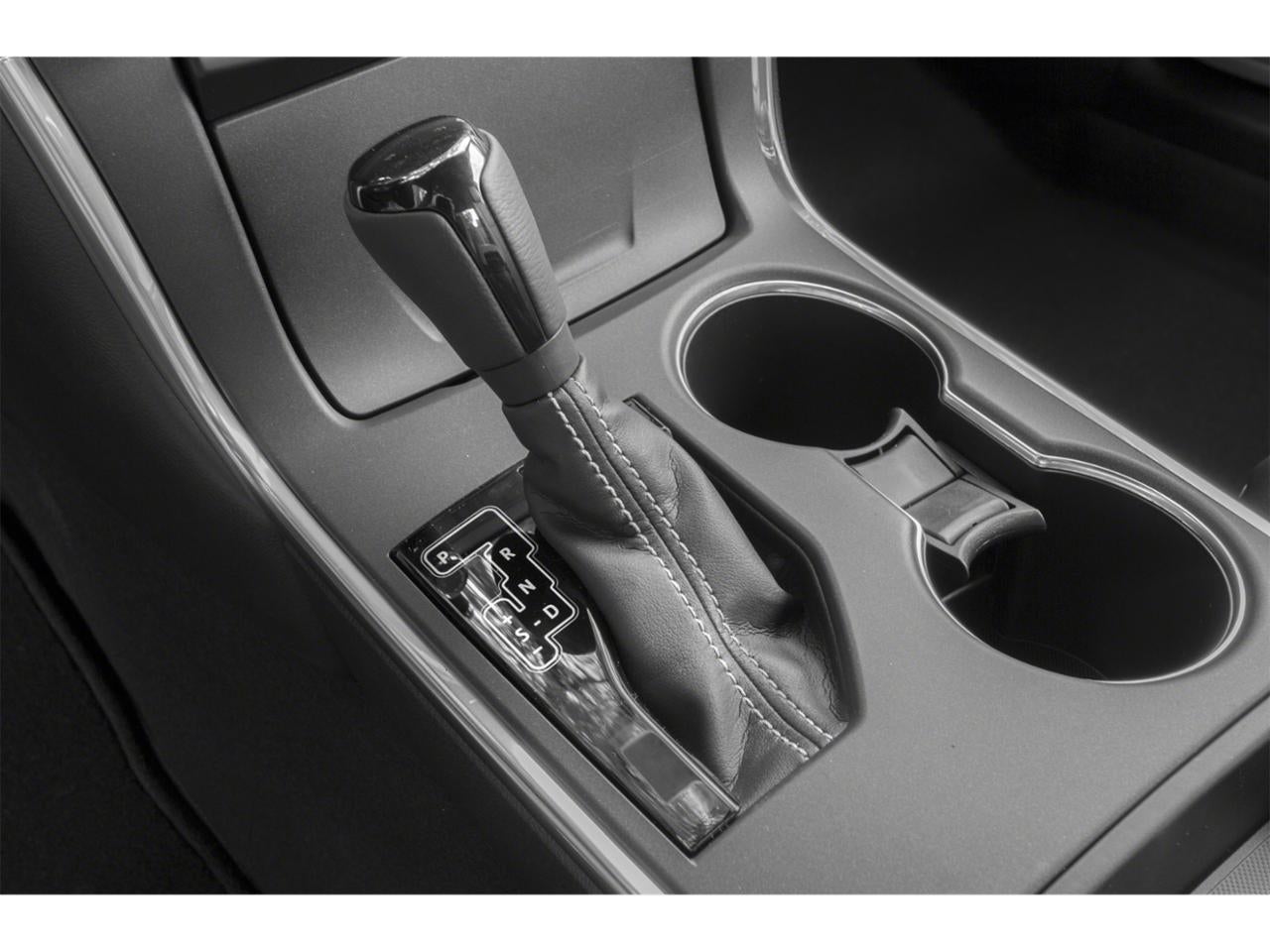 2015 Toyota Camry 4dr Sdn I4 Auto SE (SE)