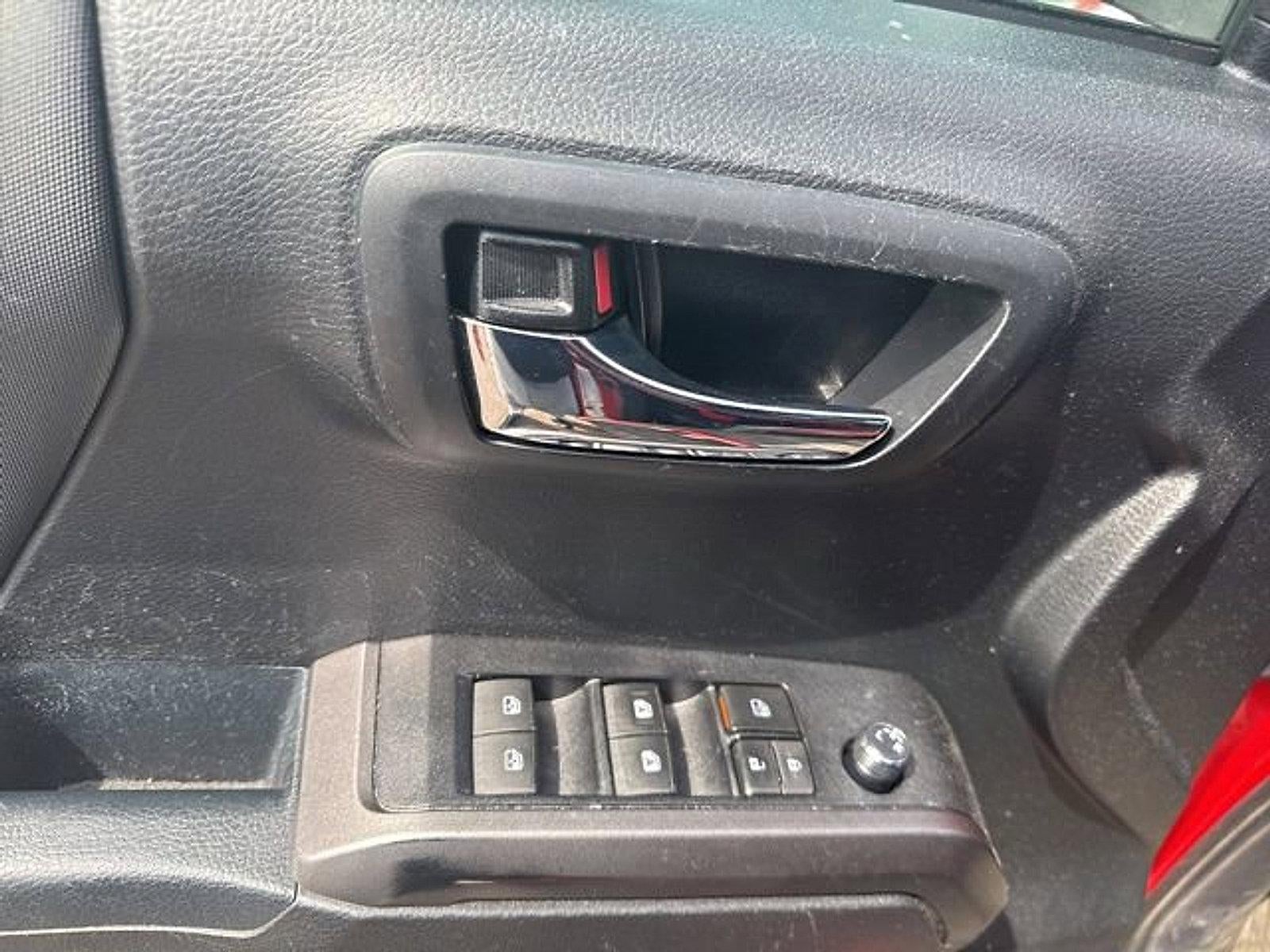 2017 Toyota Tacoma TRD Sport Double Cab 6' Bed V6 4x4 AT (Natl)