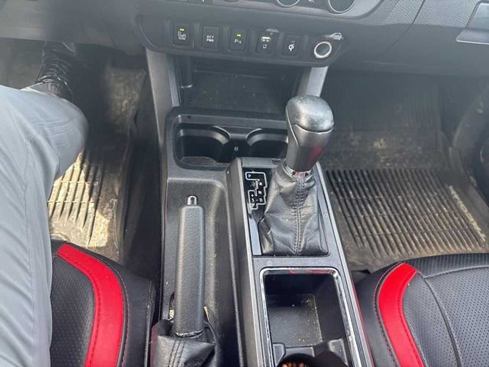 2017 Toyota Tacoma TRD Sport Double Cab 6' Bed V6 4x4 AT (Natl)