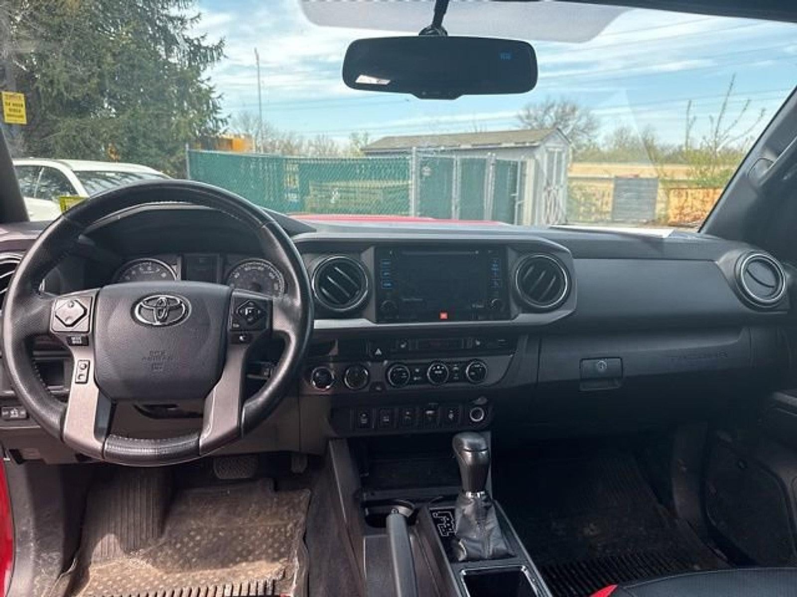 2017 Toyota Tacoma TRD Sport Double Cab 6' Bed V6 4x4 AT (Natl)