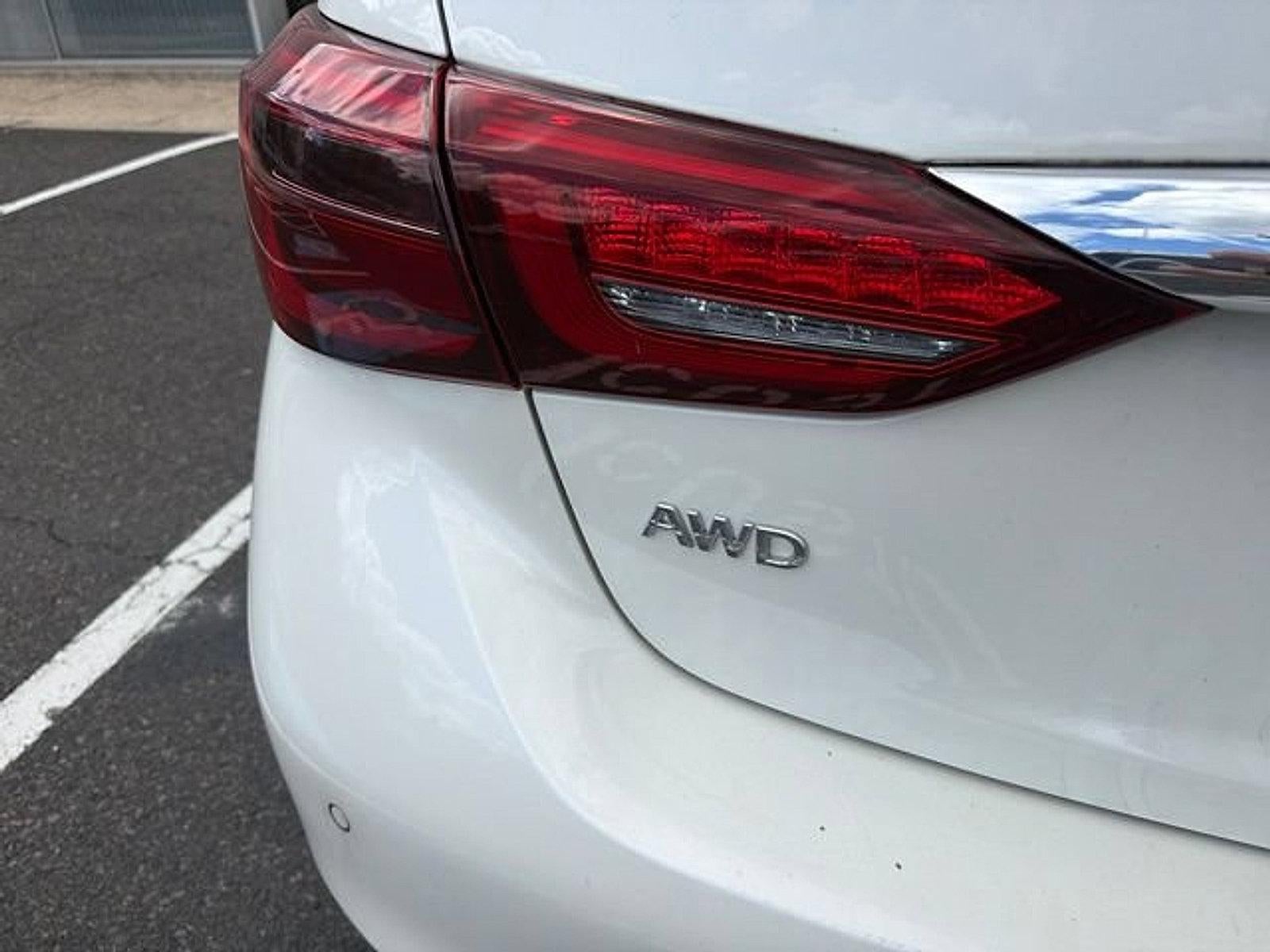 2024 INFINITI Q50 LUXE AWD