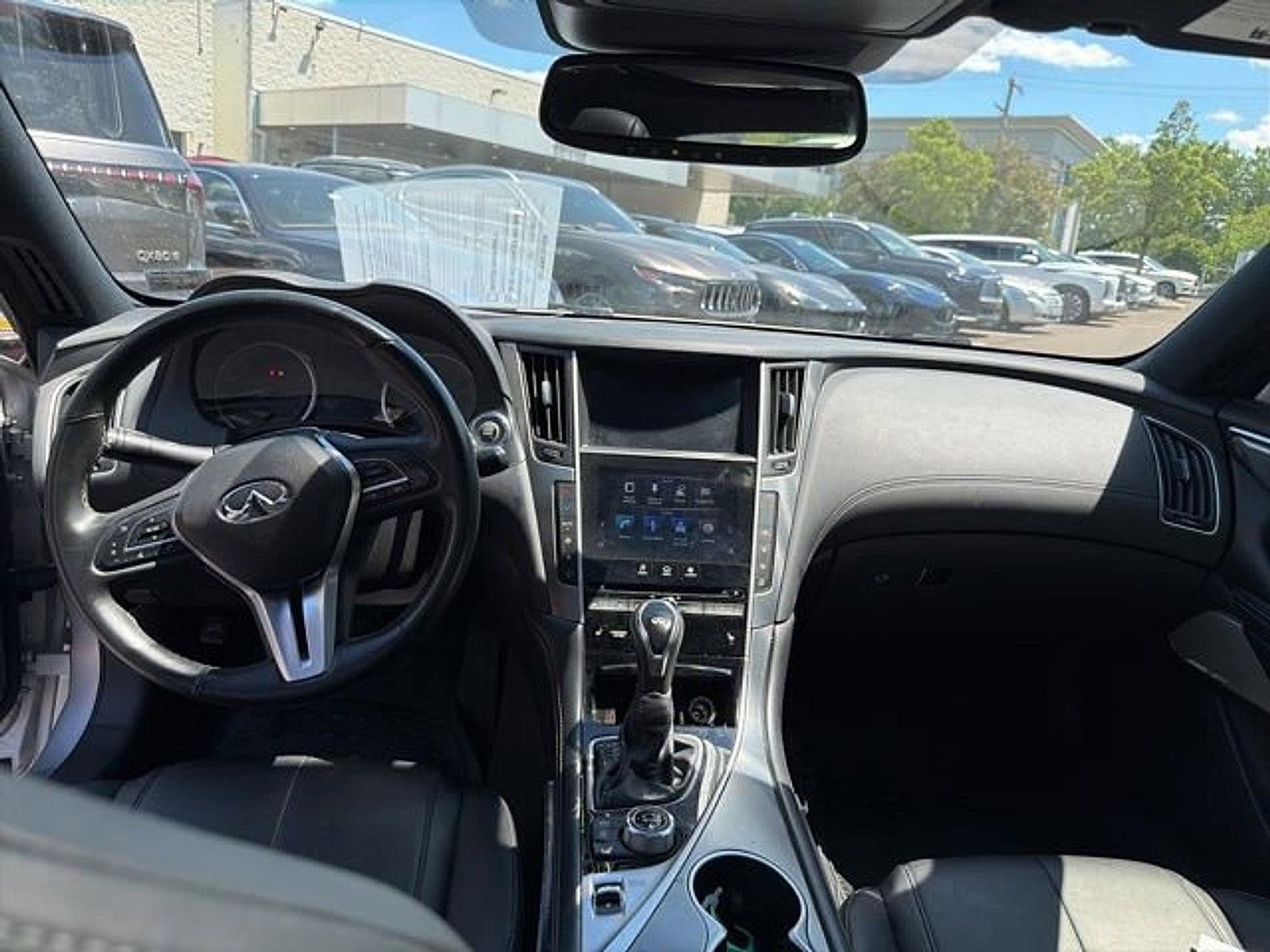 2019 INFINITI Q60 3.0t LUXE AWD