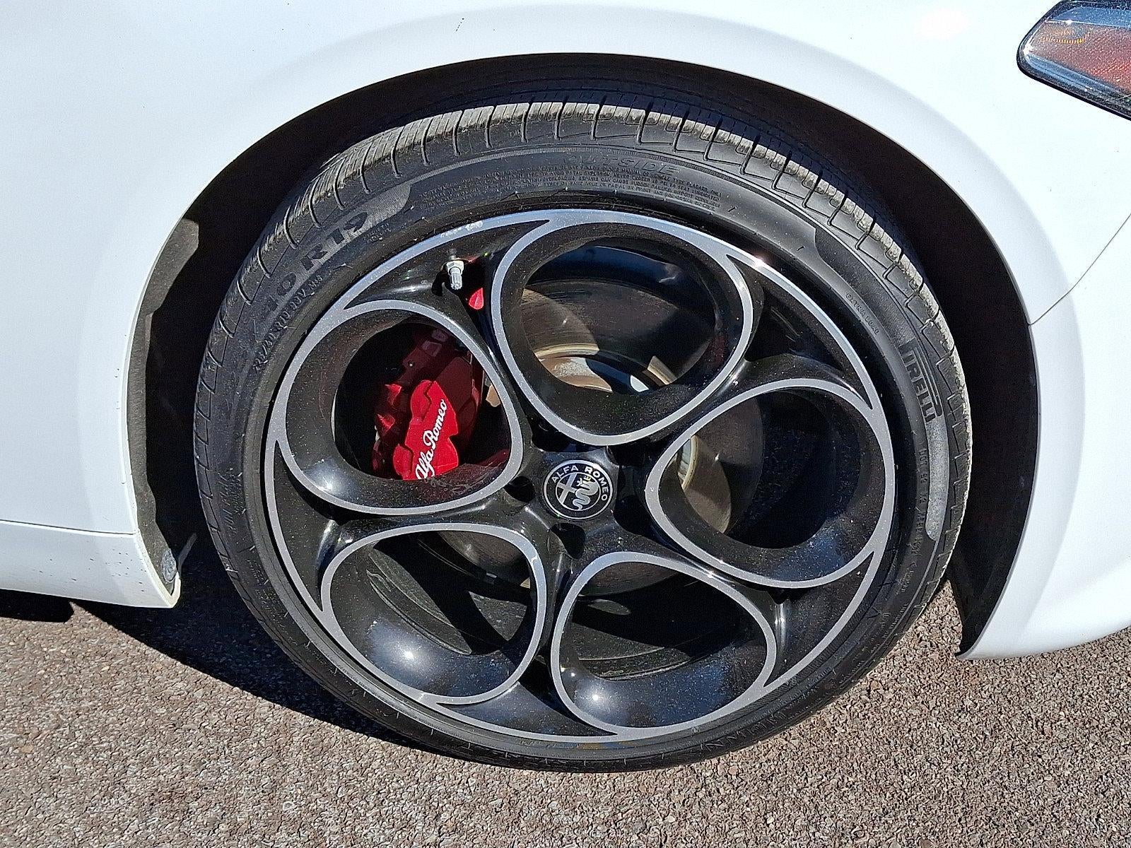 2022 Alfa Romeo Giulia Veloce AWD