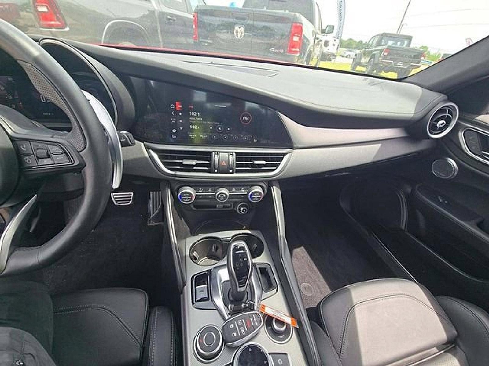 2024 Alfa Romeo Giulia Veloce AWD