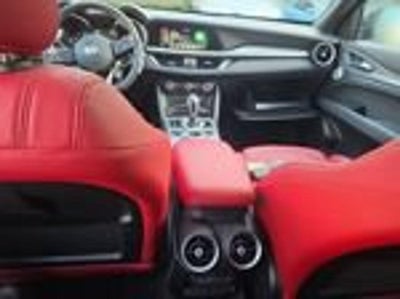 2023 Alfa Romeo Stelvio Veloce AWD