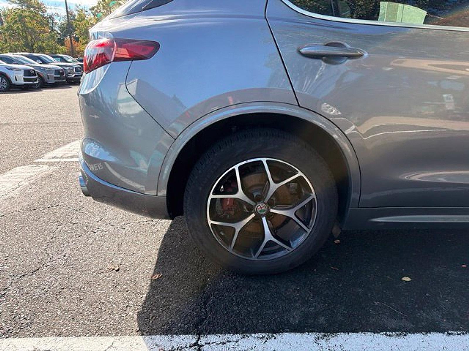 2021 Alfa Romeo Stelvio Ti AWD