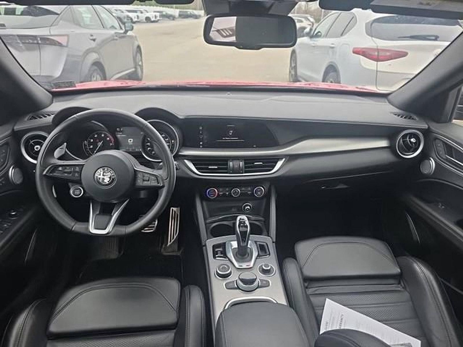 2023 Alfa Romeo Stelvio Veloce AWD
