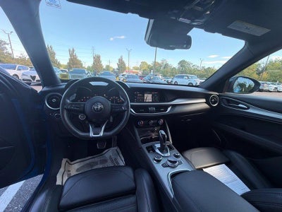 2023 Alfa Romeo Stelvio Veloce AWD