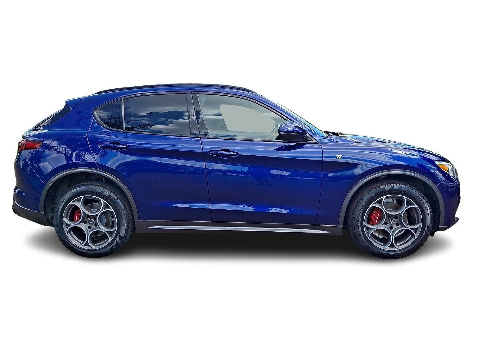 2022 Alfa Romeo Stelvio Ti AWD
