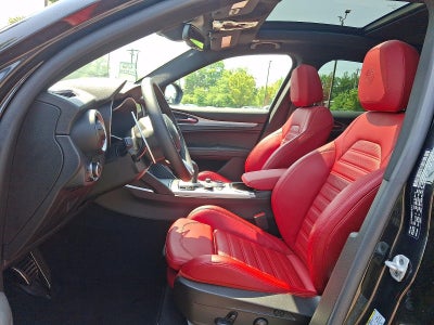 2023 Alfa Romeo Stelvio Veloce AWD