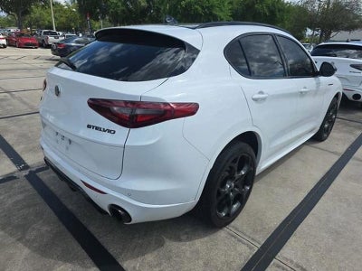 2023 Alfa Romeo Stelvio Estrema AWD