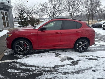 2023 Alfa Romeo Stelvio Veloce AWD