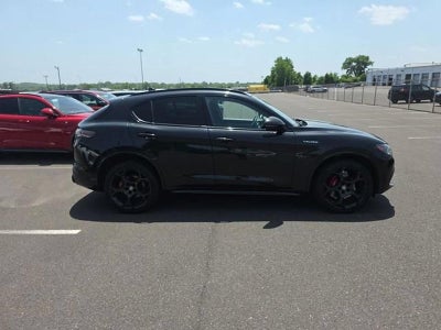 2024 Alfa Romeo Stelvio Veloce AWD