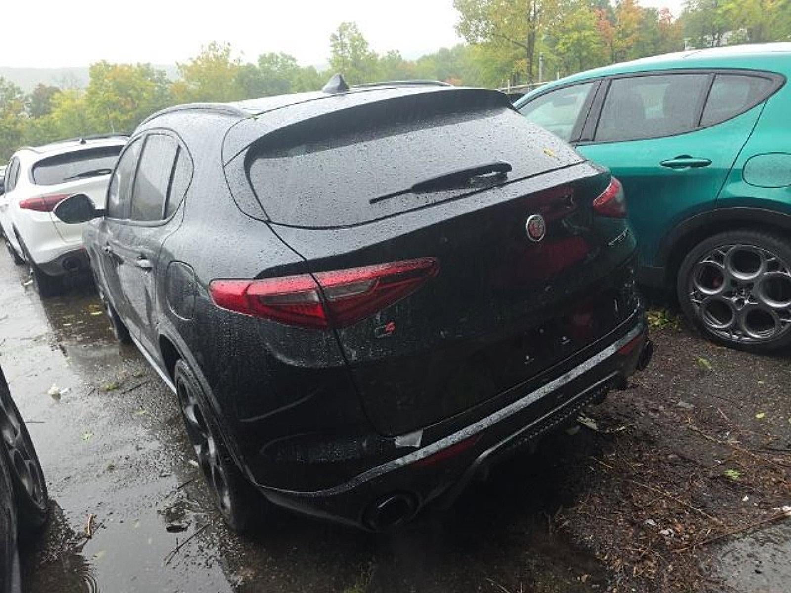 2023 Alfa Romeo Stelvio Estrema AWD