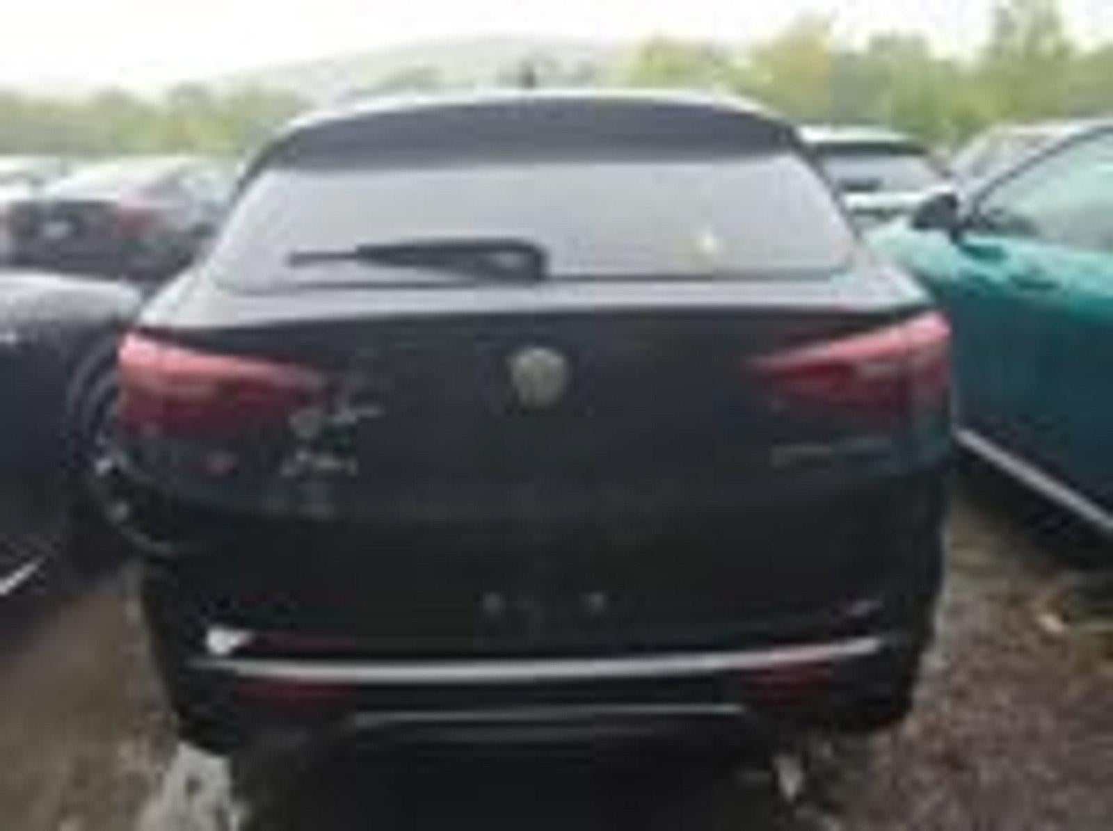2023 Alfa Romeo Stelvio Estrema AWD
