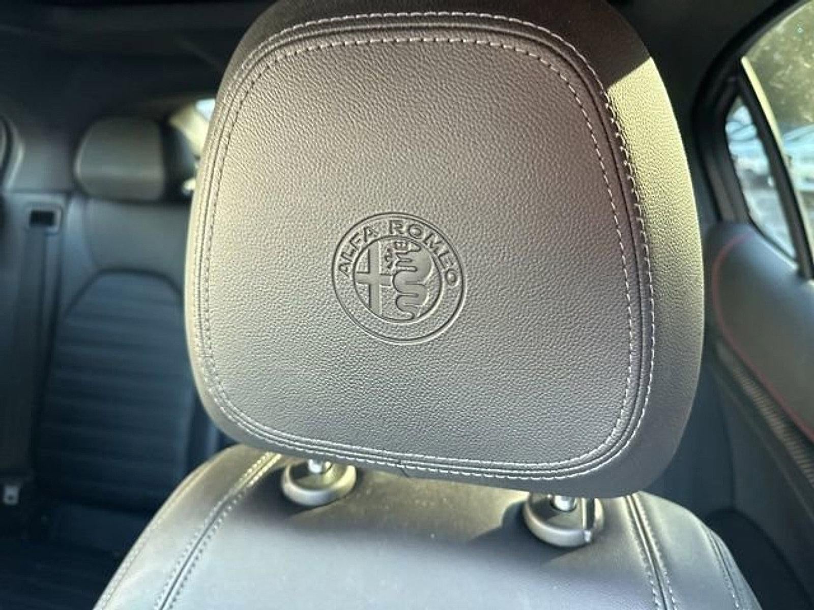 2023 Alfa Romeo Stelvio Estrema AWD