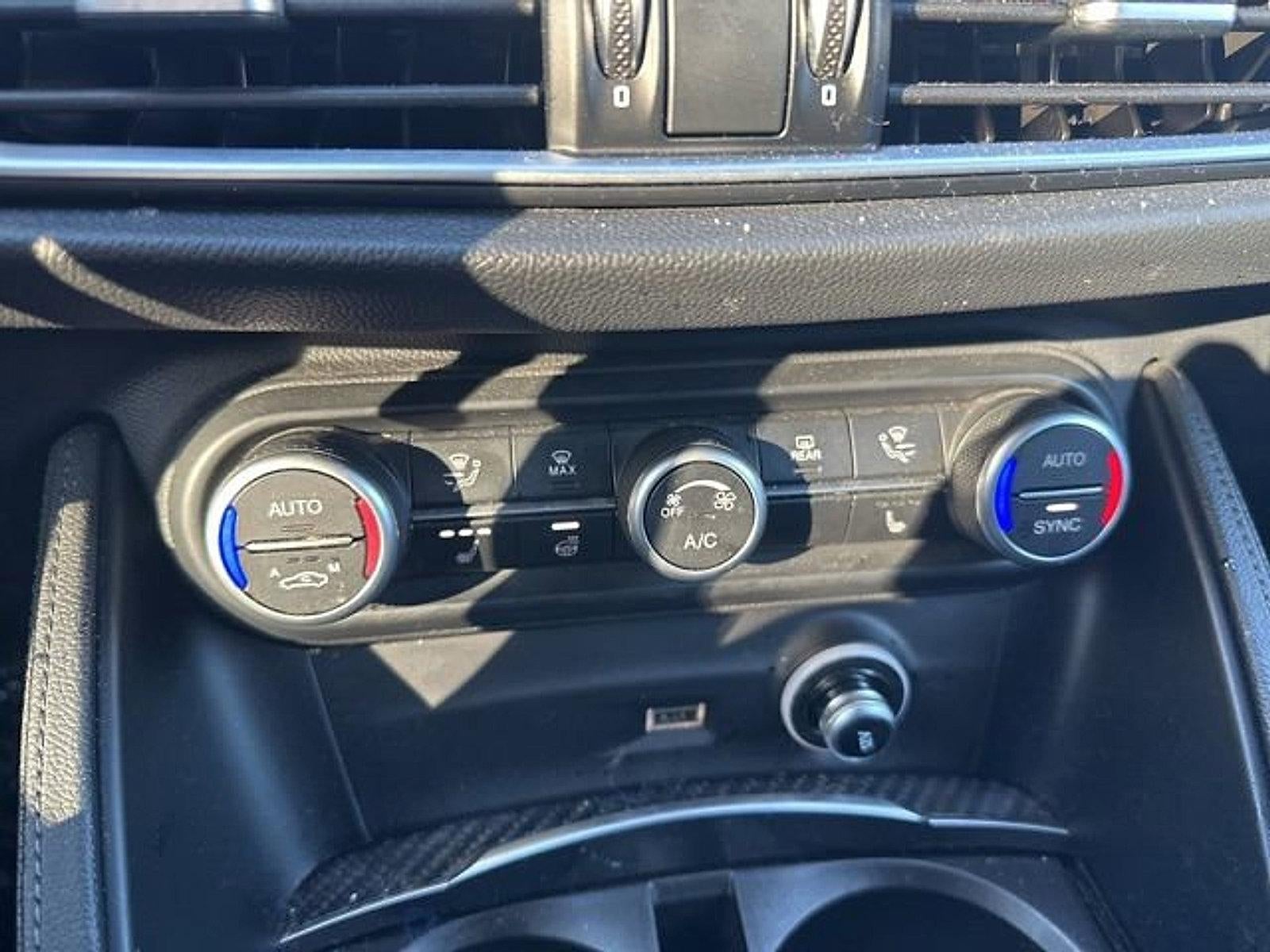 2023 Alfa Romeo Stelvio Estrema AWD