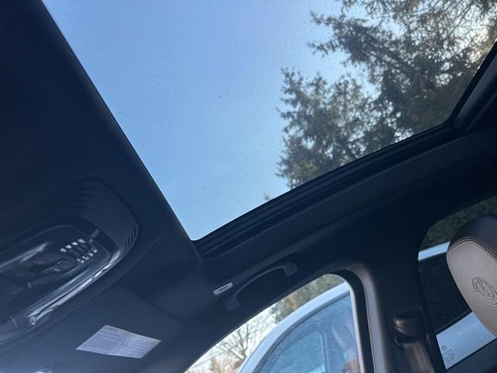 2023 Alfa Romeo Stelvio Estrema AWD