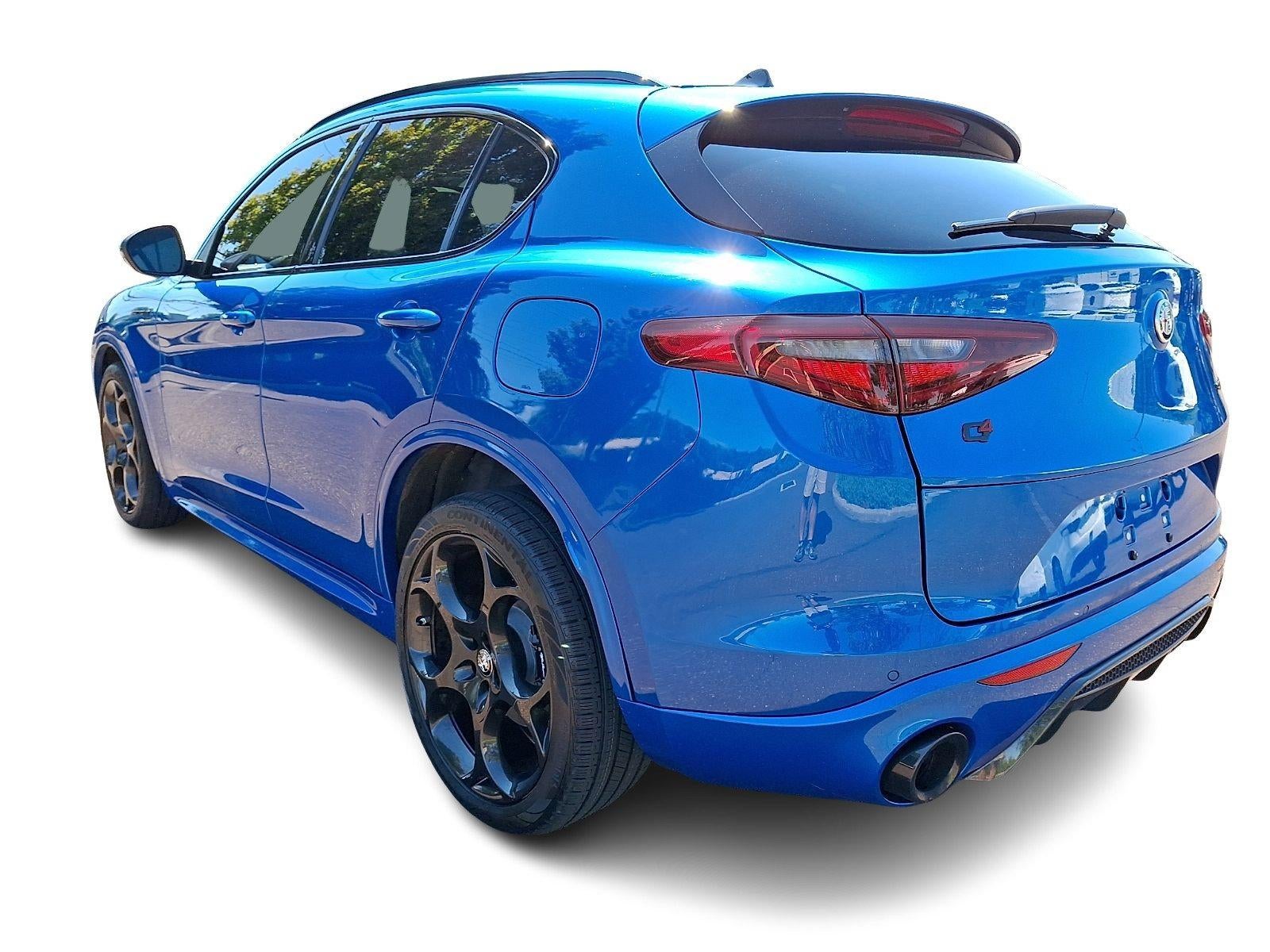 2023 Alfa Romeo Stelvio Estrema AWD