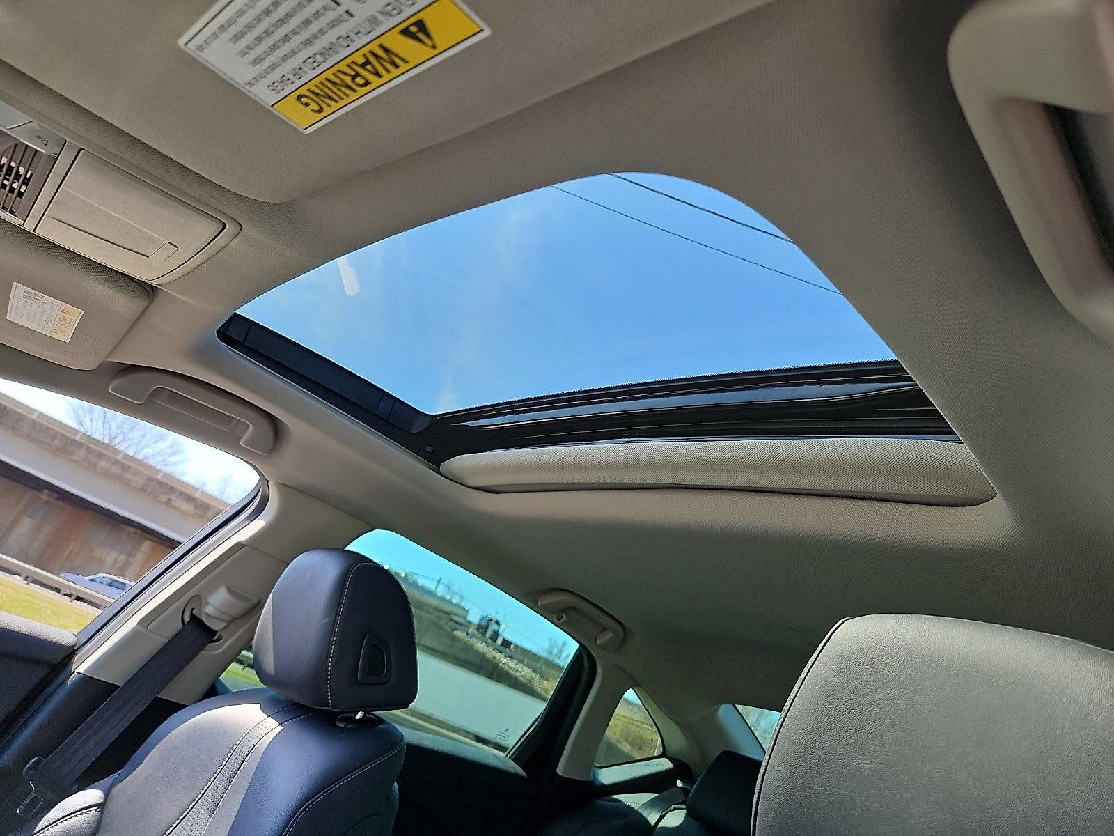 2022 Acura TLX FWD w/Technology Package