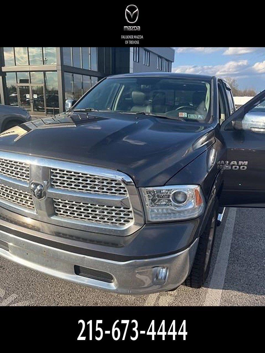 2016 RAM 1500 4WD Crew Cab 5.7 Ft Box Laramie