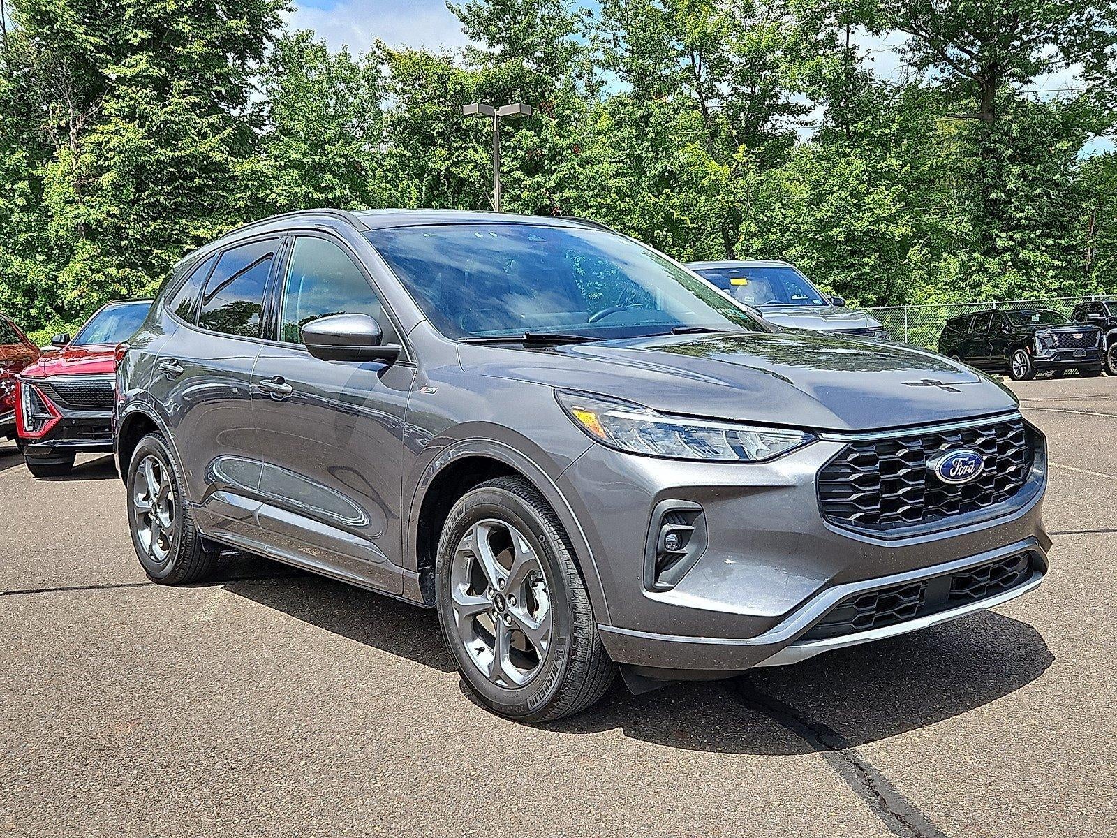 2023 Ford Escape ST-Line Select AWD