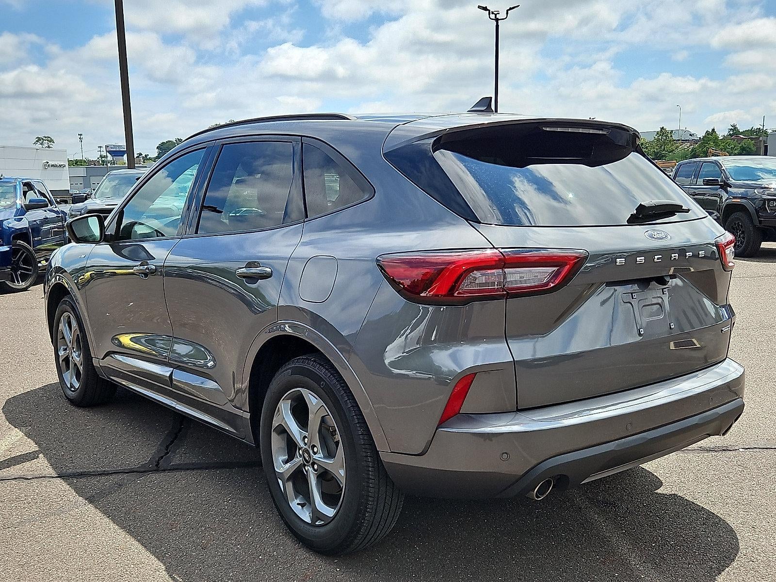 2023 Ford Escape ST-Line Select AWD