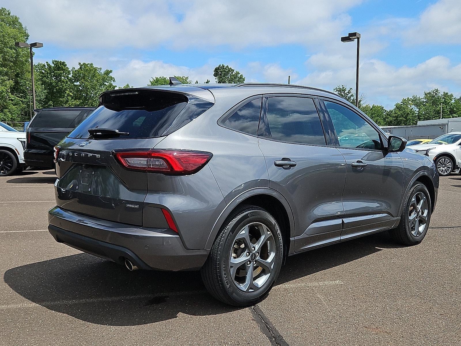 2023 Ford Escape ST-Line Select AWD