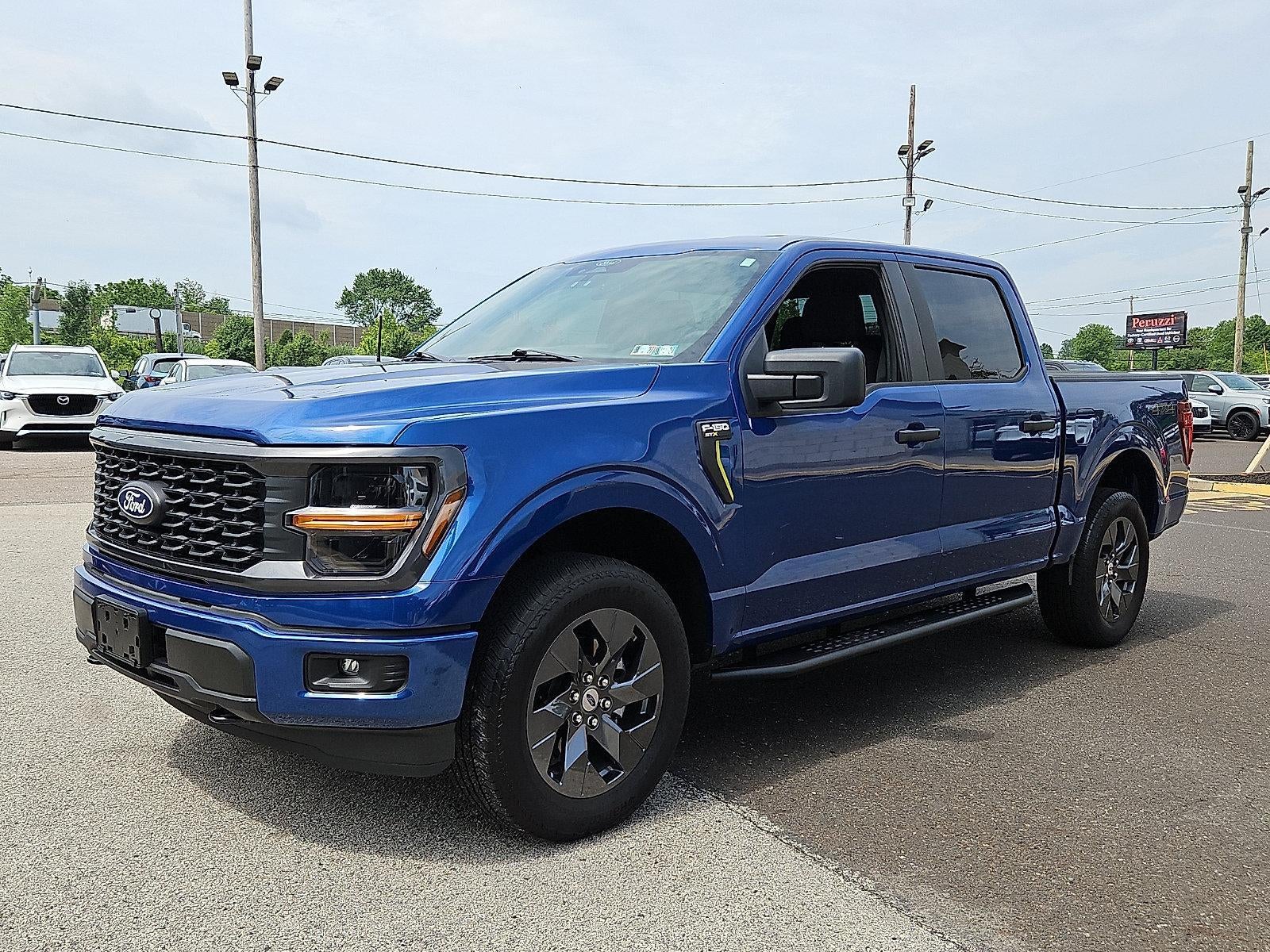 2025 Ford F-150 STX 4WD SuperCrew 5.5' Box