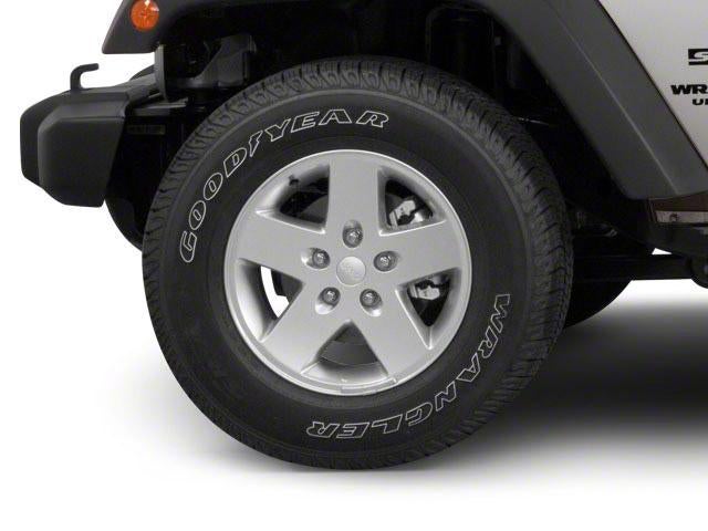2011 Jeep Wrangler Unlimited 4WD 4dr Sahara