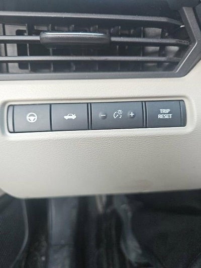 2020 Nissan Altima 2.5 SV Sedan