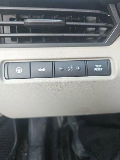 2020 Nissan Altima 2.5 SV Sedan