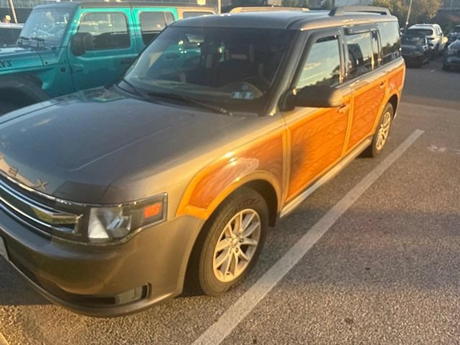 2013 Ford Flex 4dr SE FWD