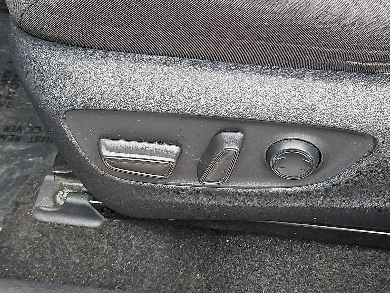 2021 Toyota RAV4 XLE AWD (Natl)