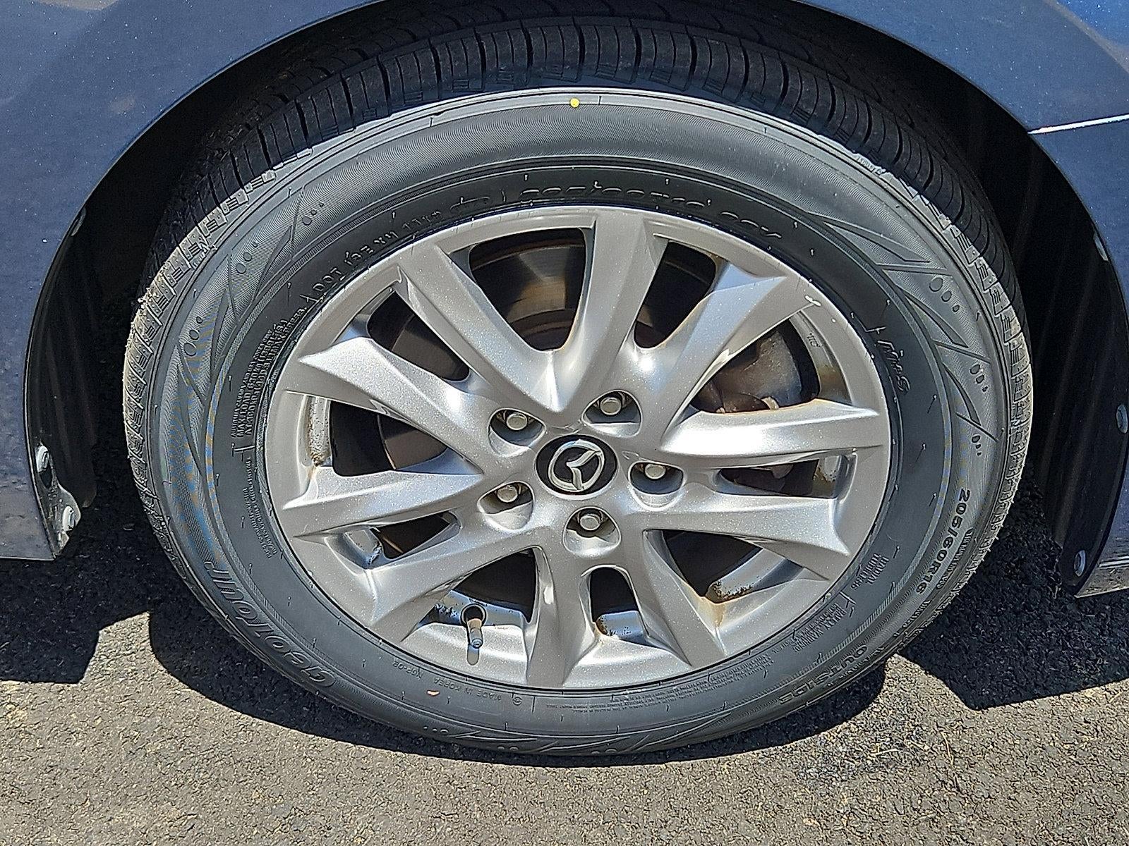 2017 Mazda Mazda3 4-Door Sport Auto