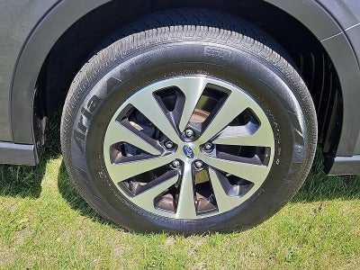 2022 Subaru Outback Premium CVT