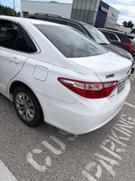 2015 Toyota Camry 4dr Sdn I4 Auto LE (SE)