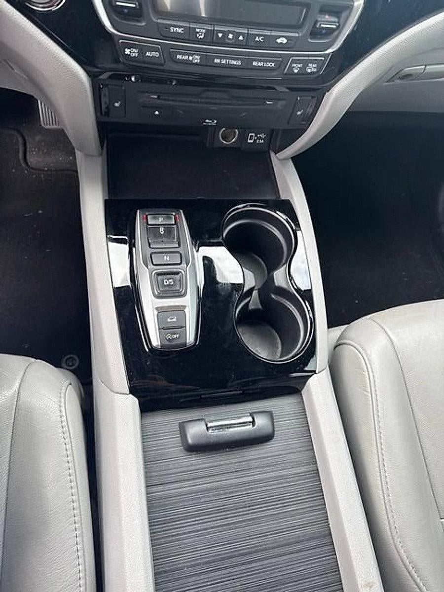 2019 Honda Pilot Touring 8-Passenger AWD