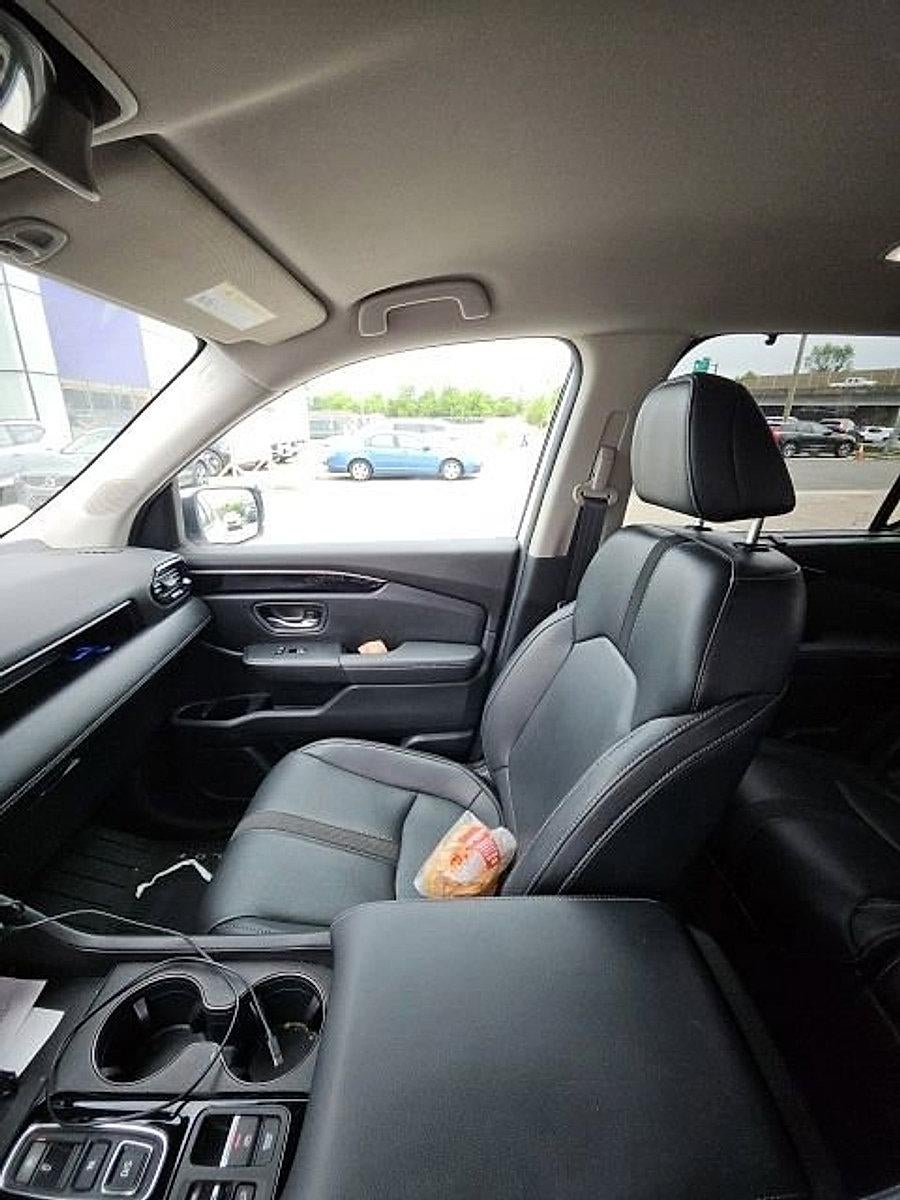 2024 Honda Pilot EX-L 8 Passenger AWD