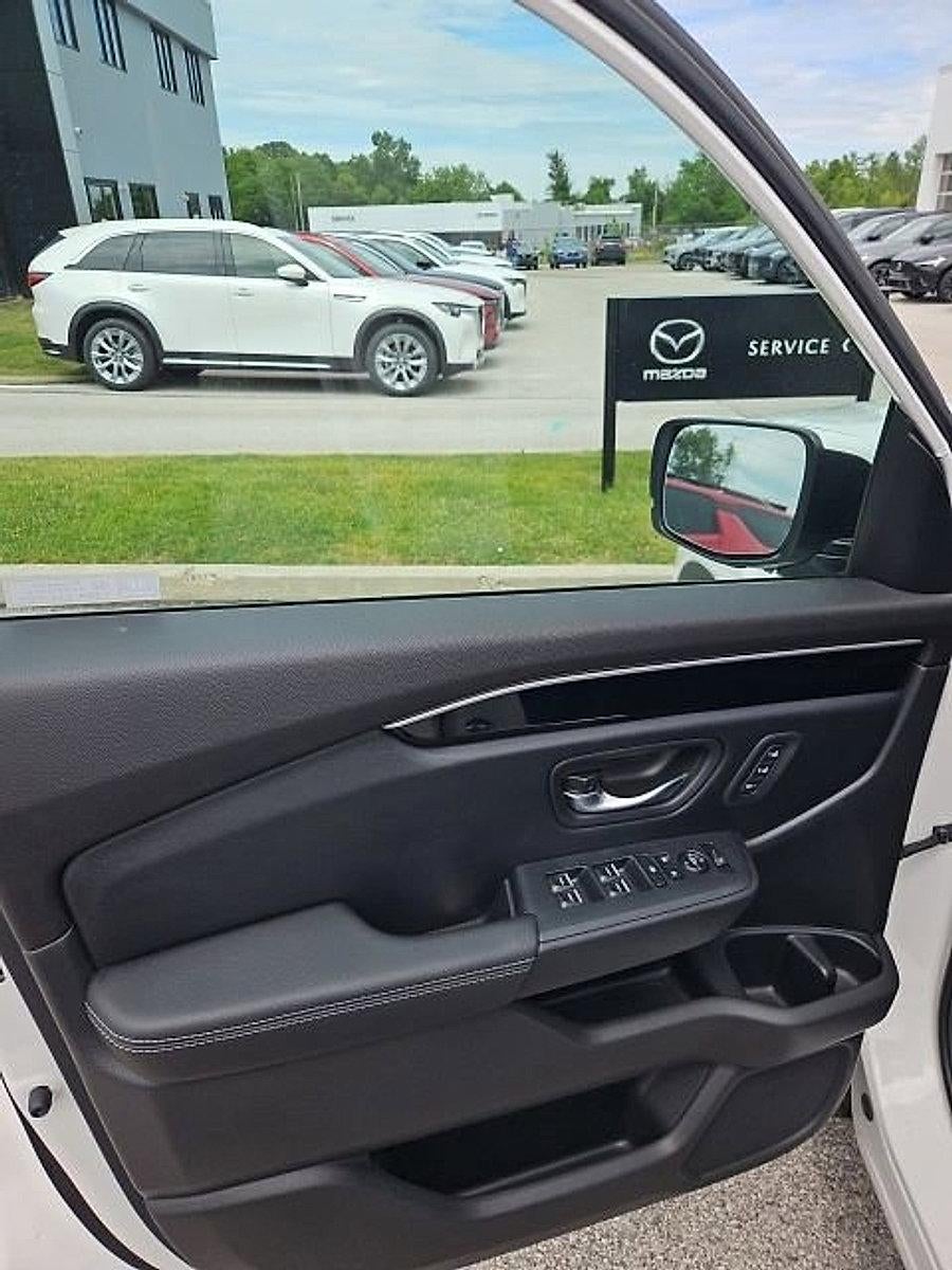 2024 Honda Pilot EX-L 8 Passenger AWD