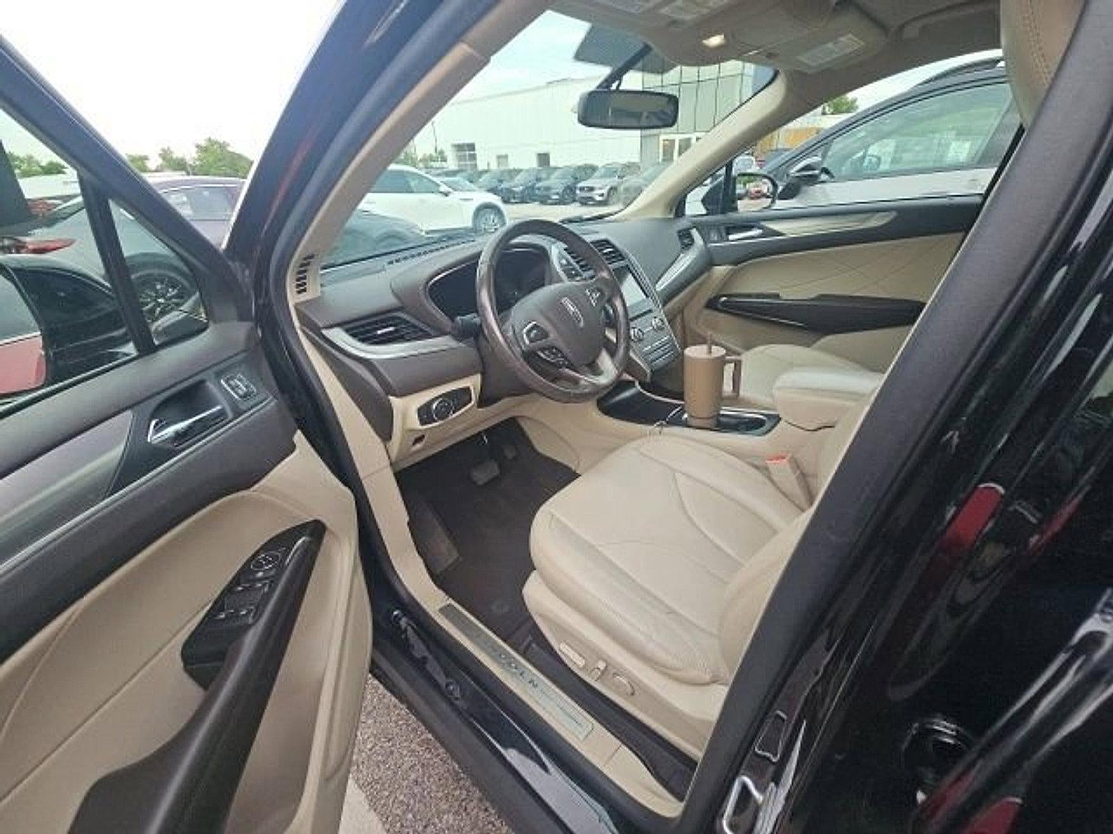 2019 Lincoln MKC Standard FWD