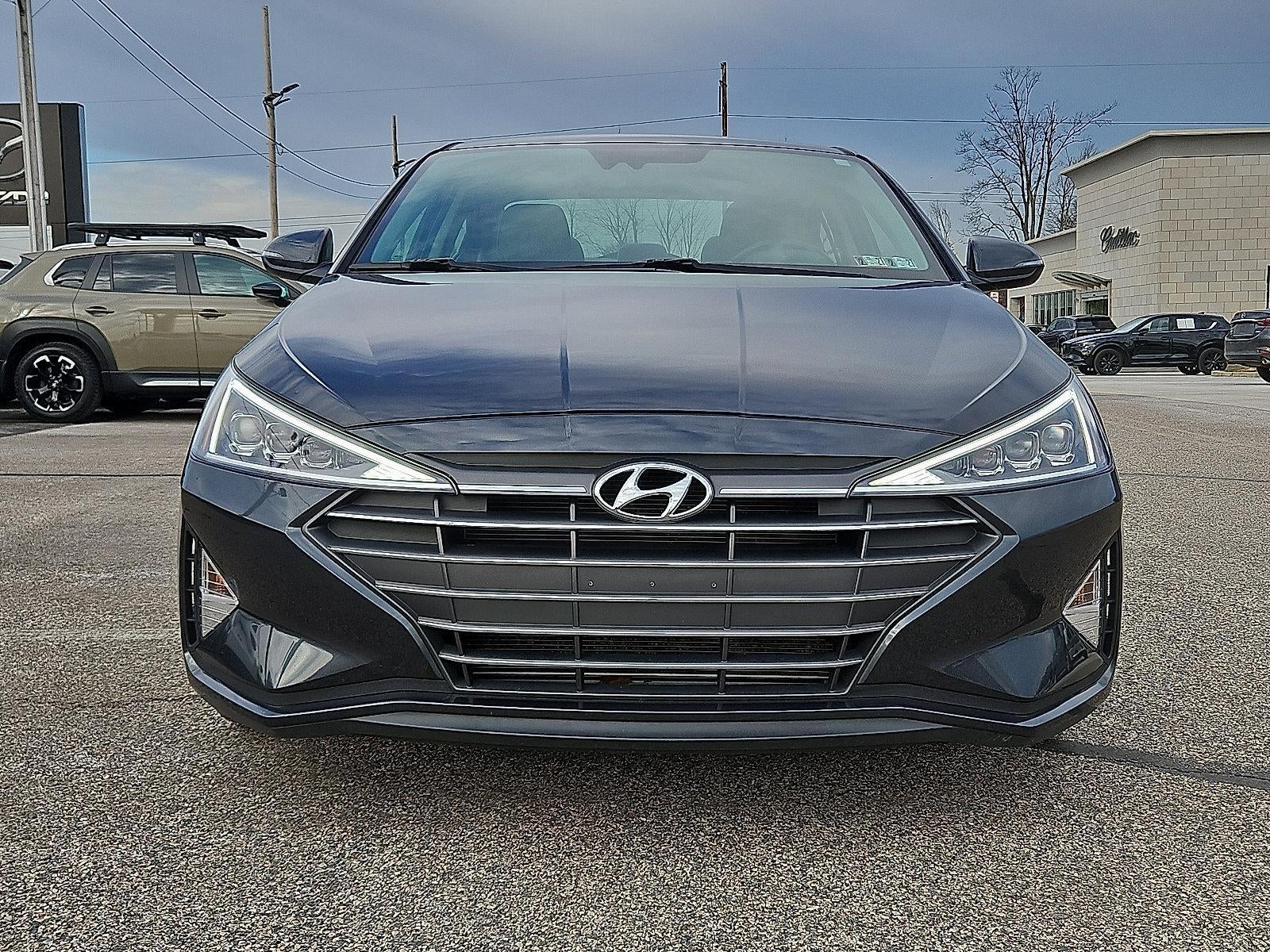 2020 Hyundai ELANTRA Limited IVT