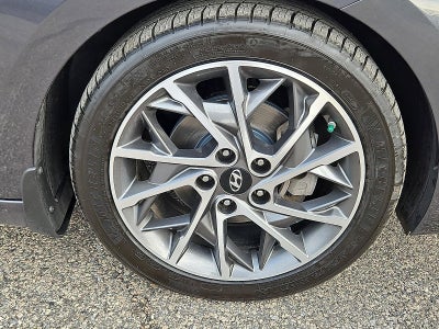 2020 Hyundai ELANTRA Limited IVT
