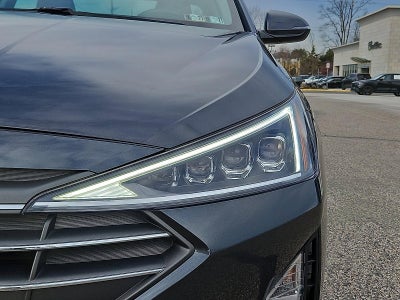 2020 Hyundai ELANTRA Limited IVT