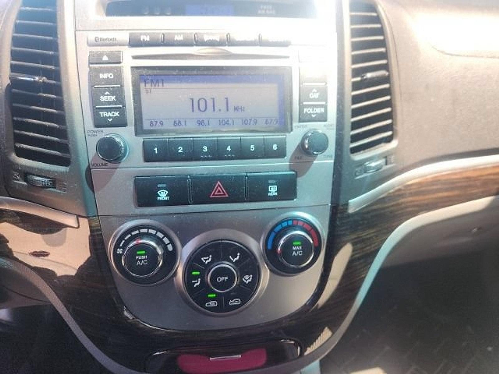 2011 Hyundai SANTA FE FWD 4Dr I4 Auto GLS
