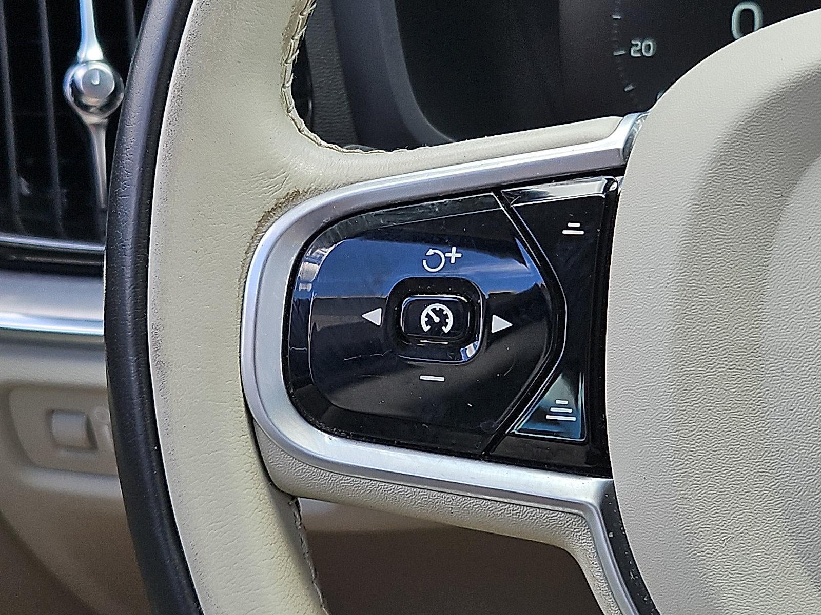 2020 Volvo S60 T6 AWD Momentum