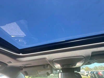 2025 Toyota RAV4 Hybrid XLE Premium AWD (Natl)