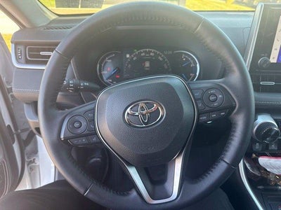 2025 Toyota RAV4 Hybrid XLE Premium AWD (Natl)