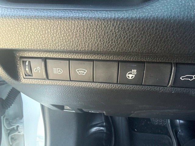 2025 Toyota RAV4 Hybrid XLE Premium AWD (Natl)